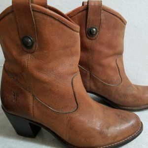 Womens Frye Boots 76580 Jackie Button